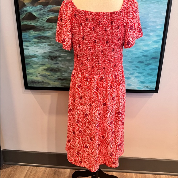 NWT Talbots Flowing Branches Smocked Dress Size PL - Picture 3 of 9